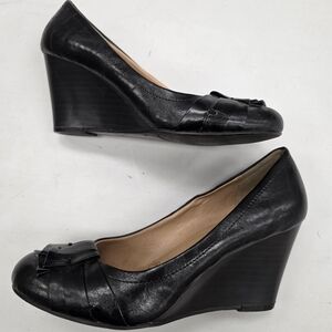 Chinese Laundry Black Leather Wedges